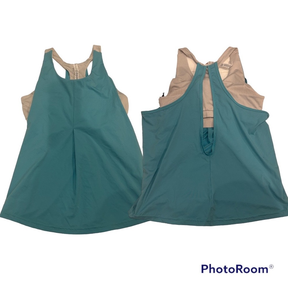 FILA NWT blue tank top with attached built in white sports bra